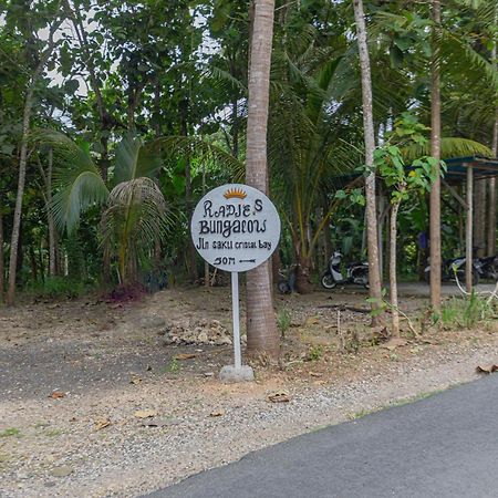 Radjes Bungalow Nusa Penida Sakti Экстерьер фото