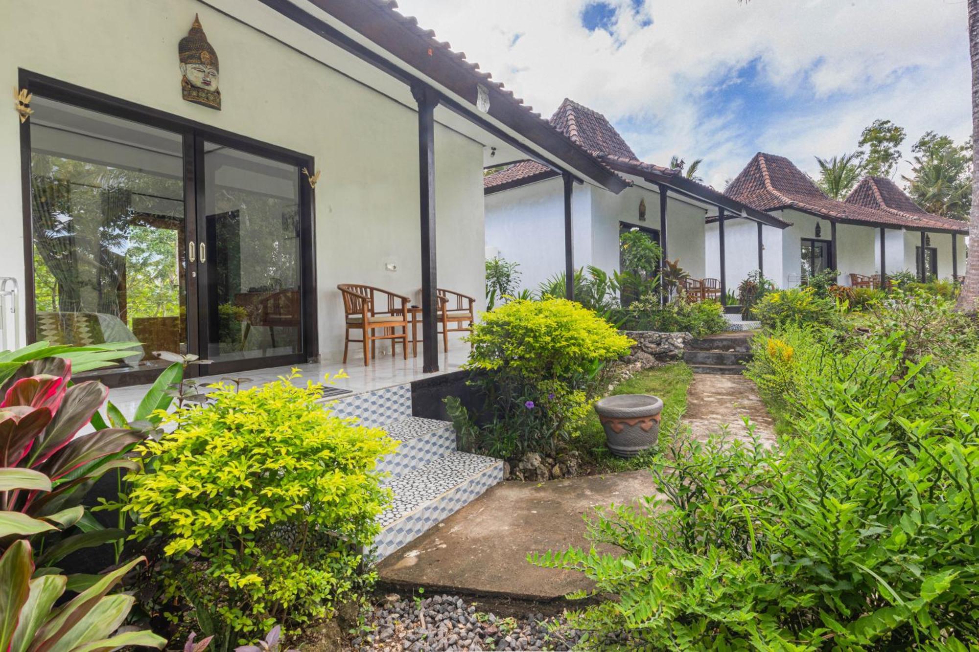 Radjes Bungalow Nusa Penida Sakti Экстерьер фото